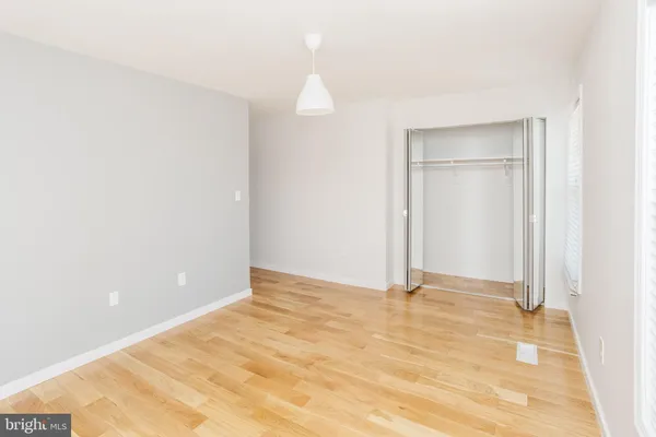 $3,350 | 933 South Rolfe Street, Unit 2, Arlington, VA 22204