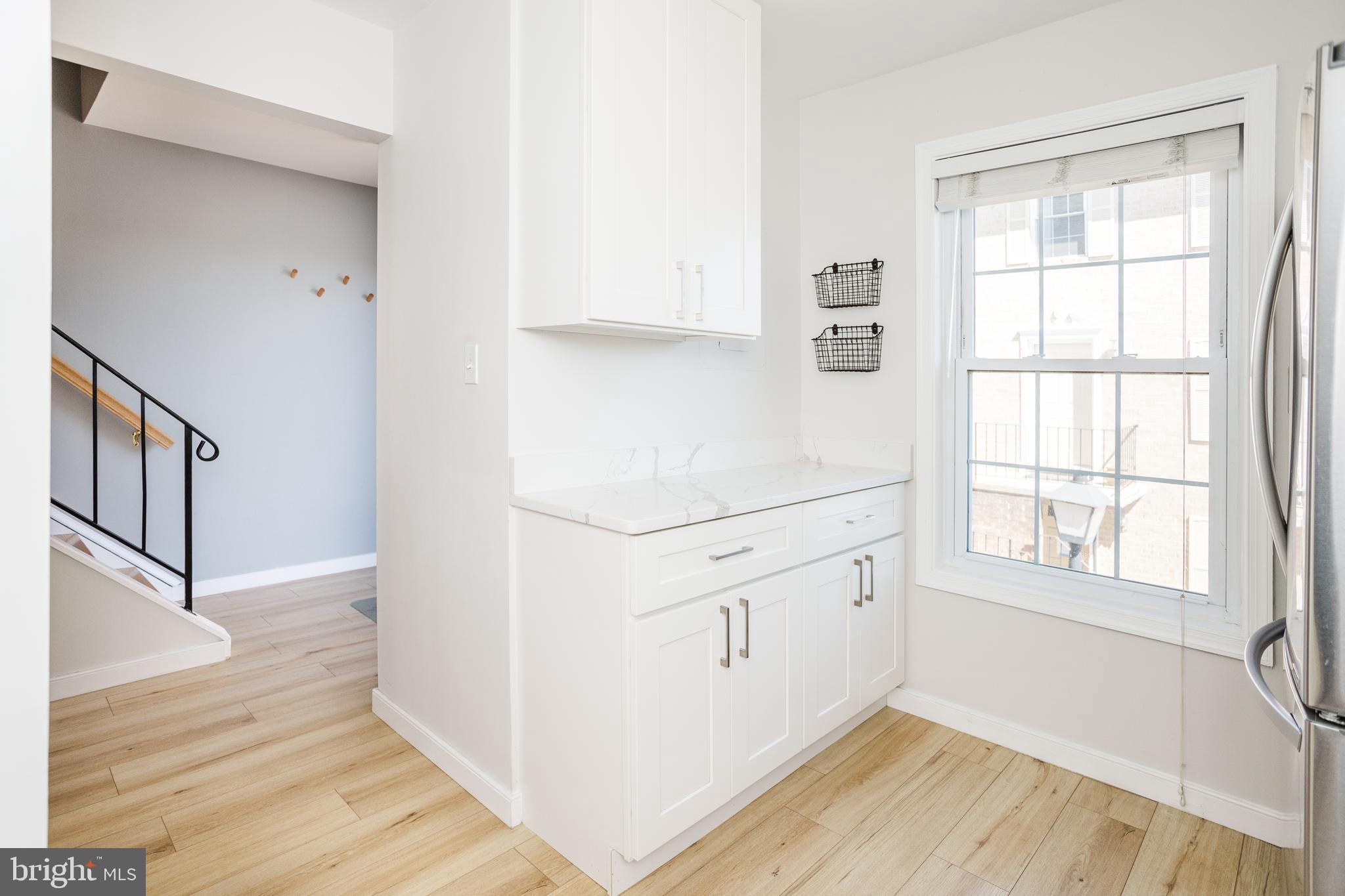 933 South Rolfe Street, Unit 2 Arlington, VA 22204 - Photo 7 of 26