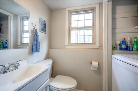 $399,900 | 9901 Taylor Drive, Overland Park, KS 66212