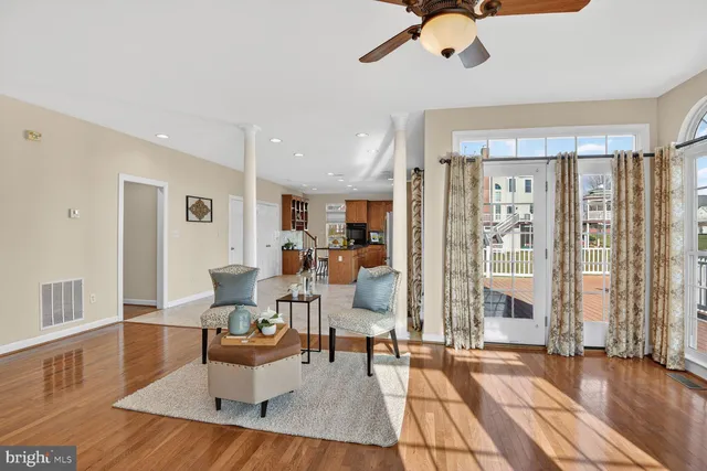 $989,000 | 15230 Briarcliff Manor Way, Burtonsville, MD 20866