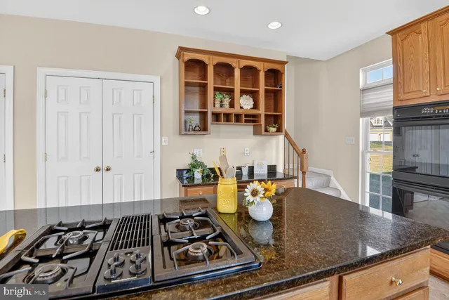 $989,000 | 15230 Briarcliff Manor Way, Burtonsville, MD 20866