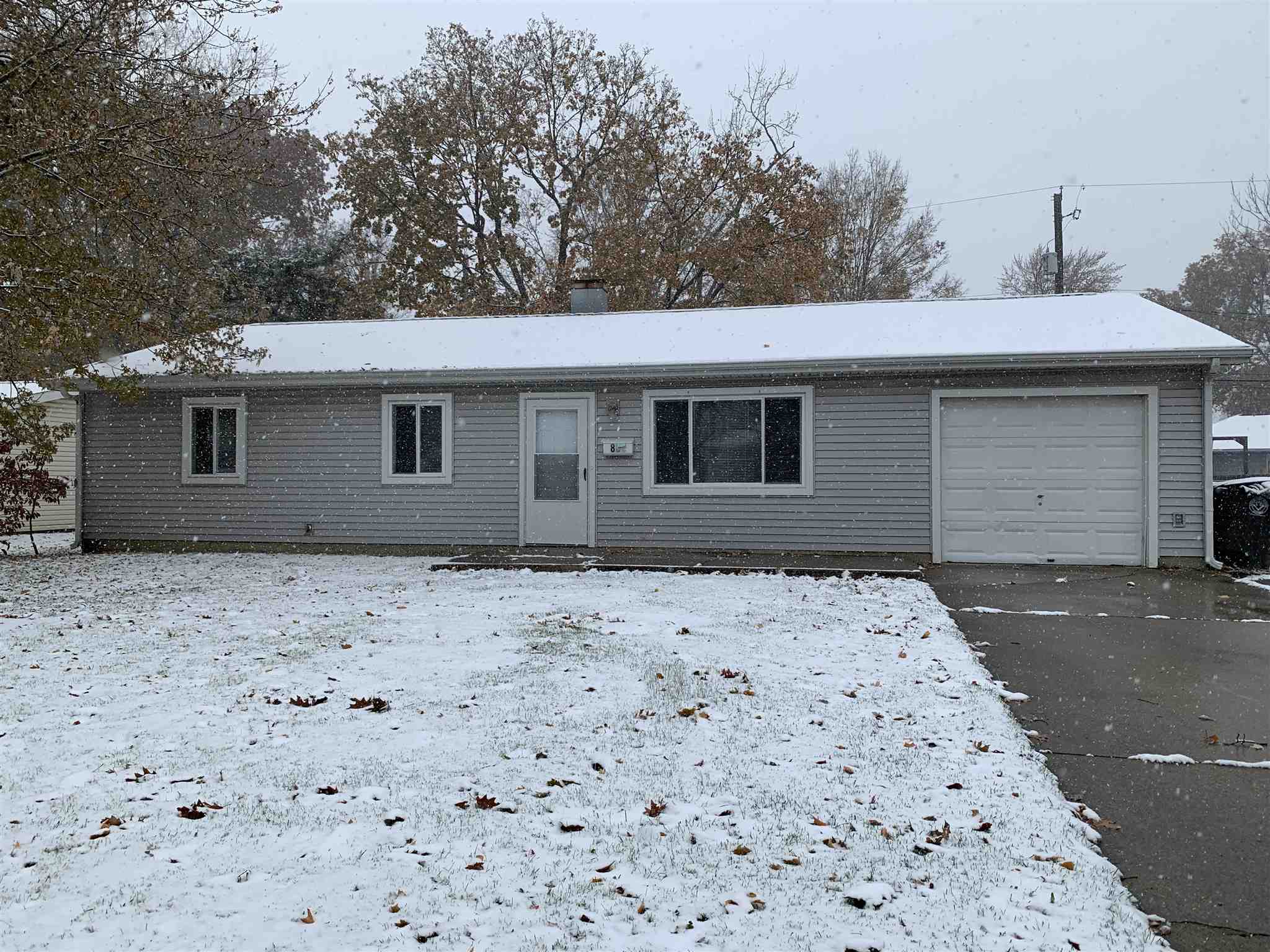 805 East Washington Center Road Fort Wayne, IN 46825 - Photo 1 of 19 Gallery Image 1
