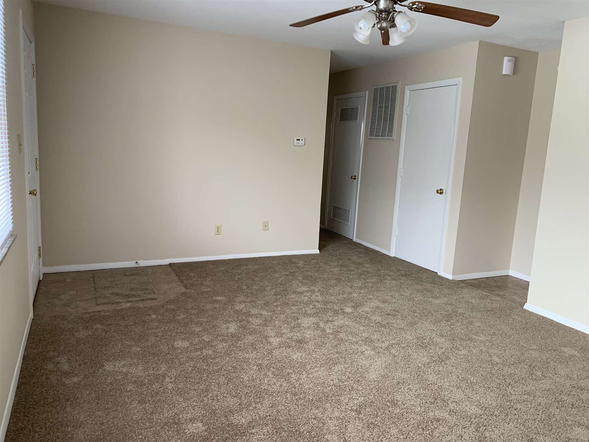805 East Washington Center Road Fort Wayne, IN 46825 - Photo 2 of 19 Gallery Image 2