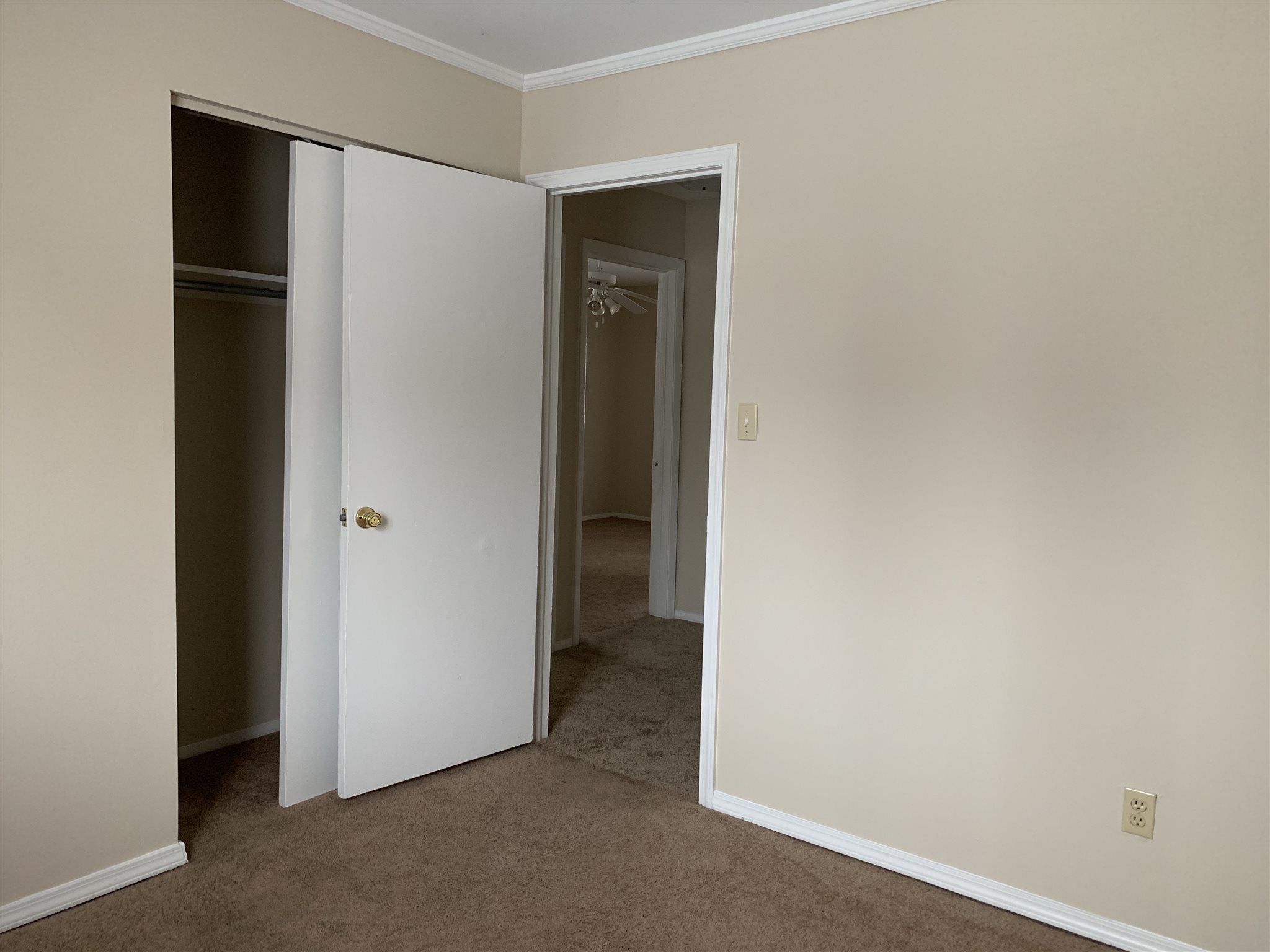 805 East Washington Center Road Fort Wayne, IN 46825 - Photo 10 of 19 Gallery Image 10
