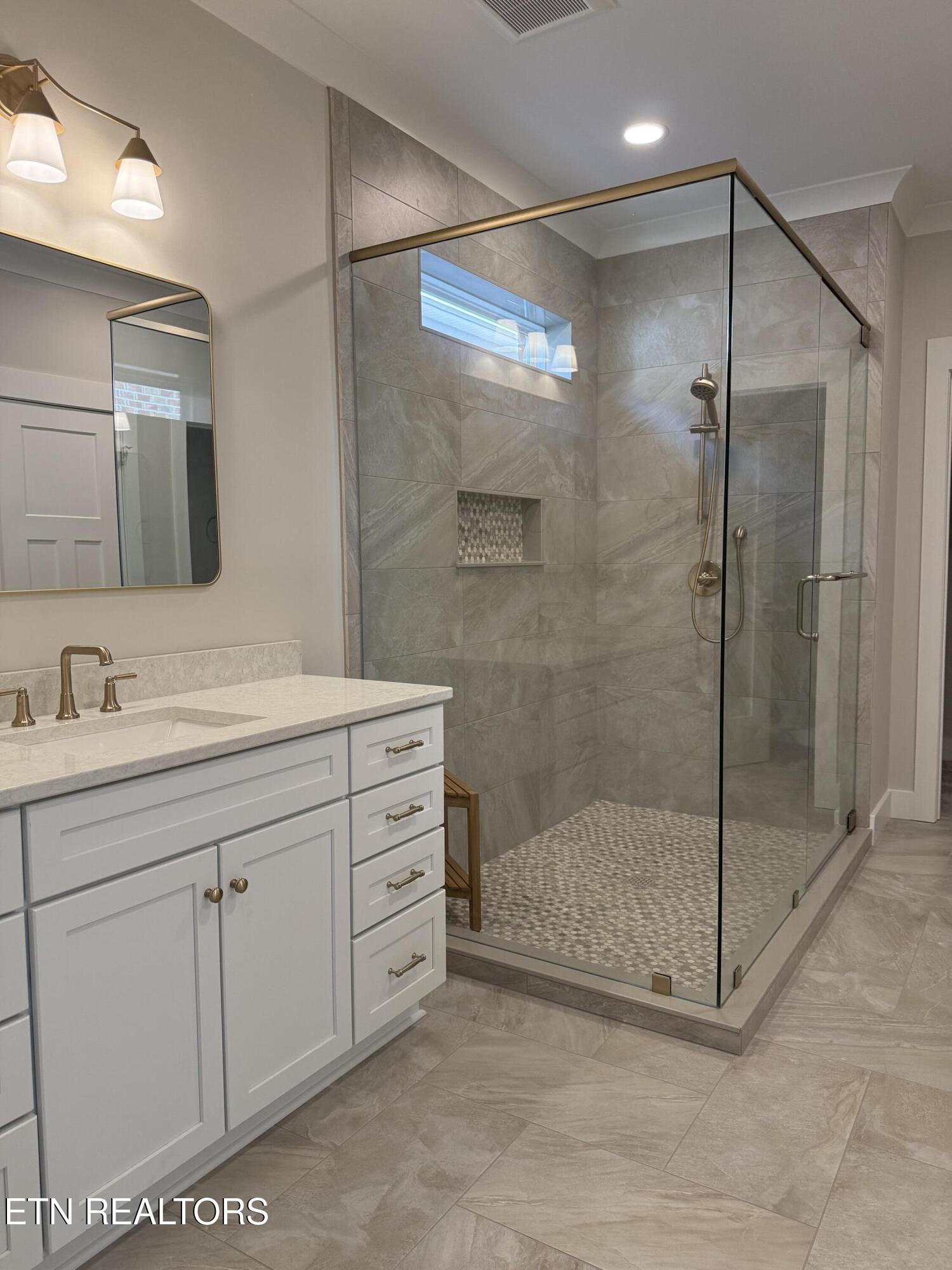 85 Royal Troon Circle Oak Ridge, TN 37830 - Photo 24 of 60 MBA