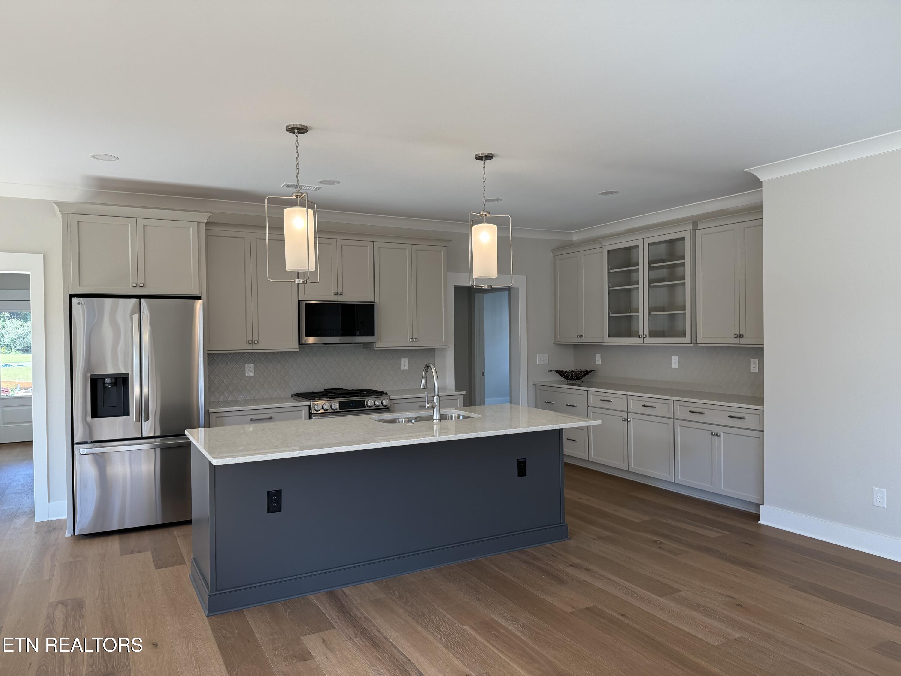 85 Royal Troon Circle Oak Ridge, TN 37830 - Photo 9 of 60 Kitchen IMG_7216