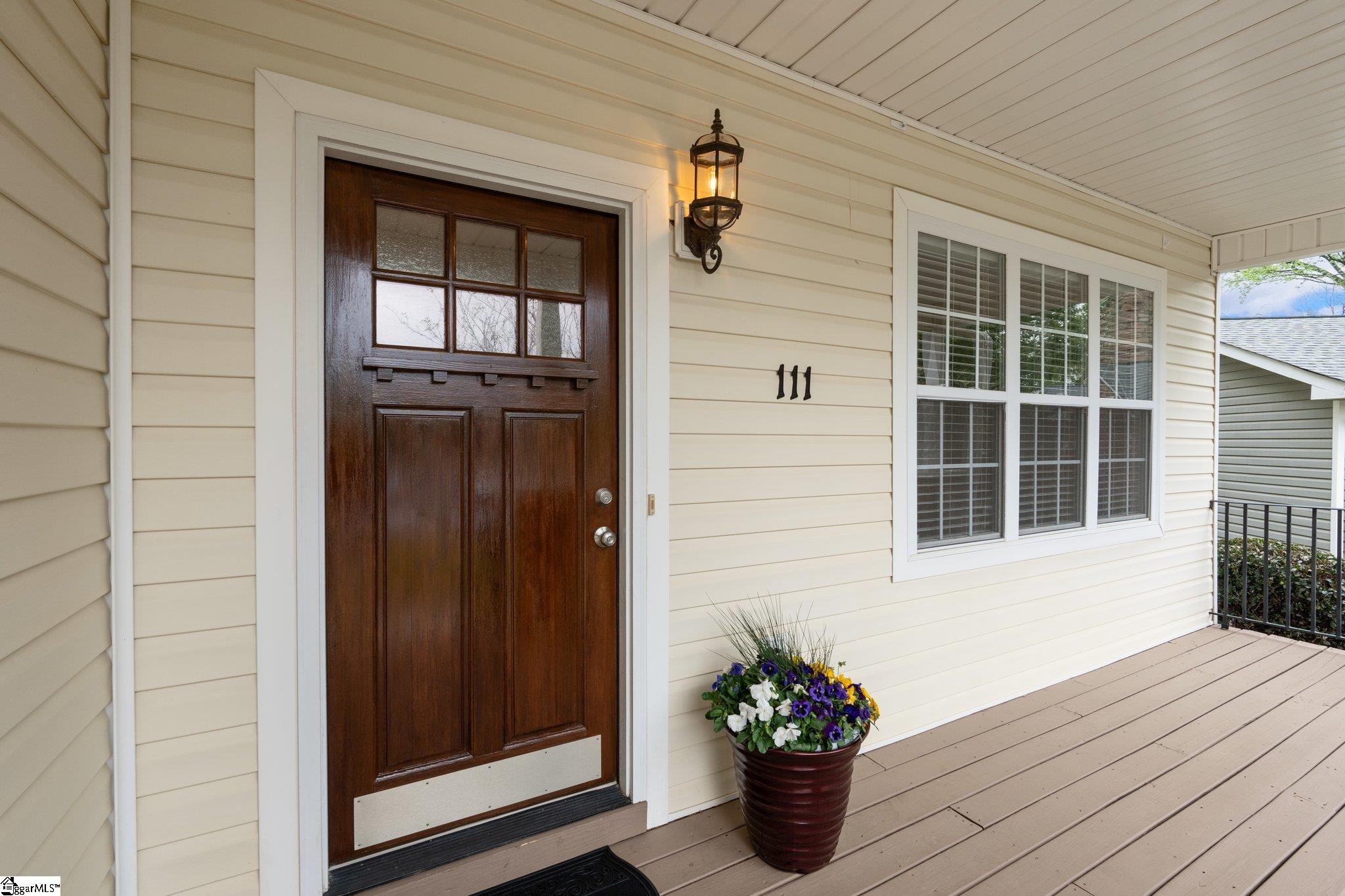 111 Ragon Lane Greenville, SC 29609 - Photo 3 of 24 Gallery Image 3