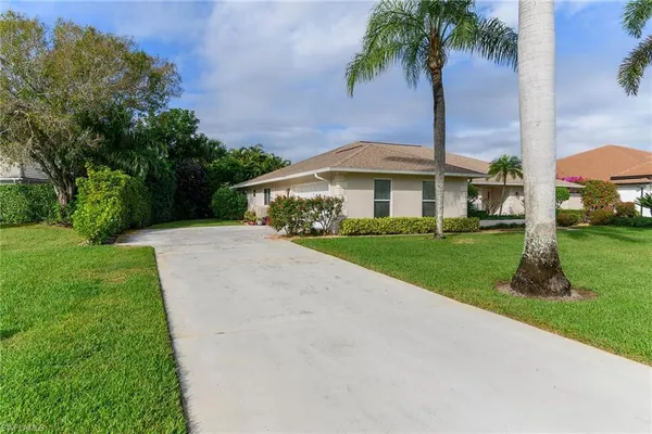 $949,000 | 1916 Countess Court, Naples, FL 34110