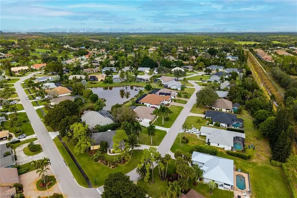 $949,000 | 1916 Countess Court, Naples, FL 34110