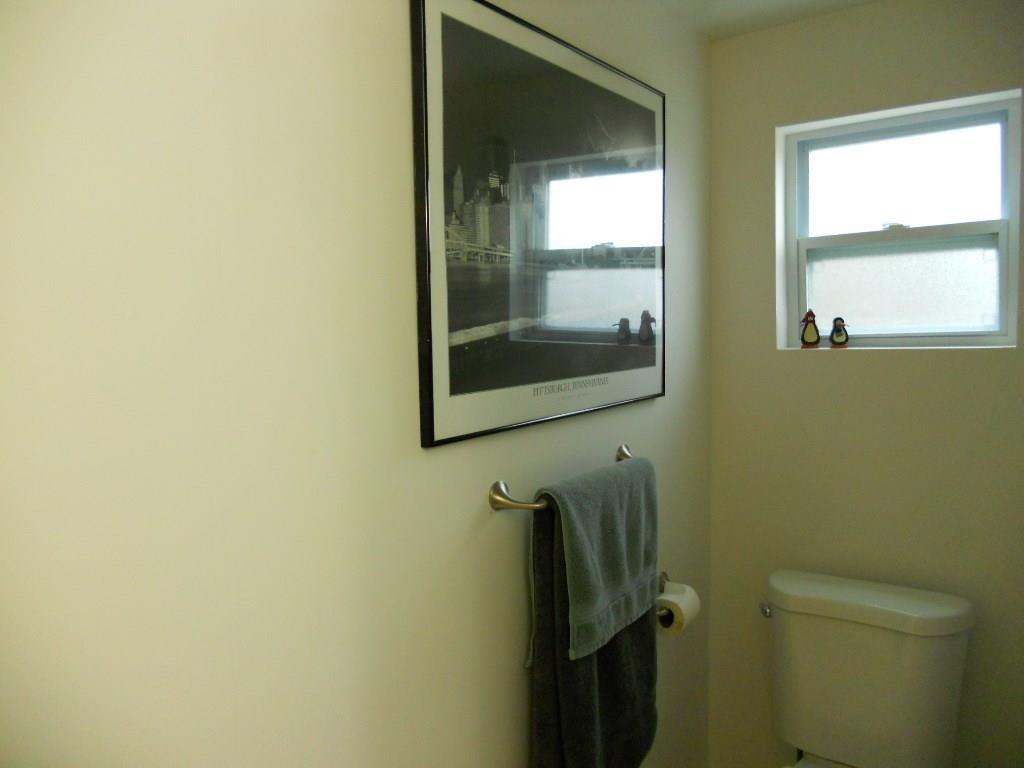 52 Wheatley Road Charleroi, PA 15022 - Photo 14 of 25 Gallery Image 14