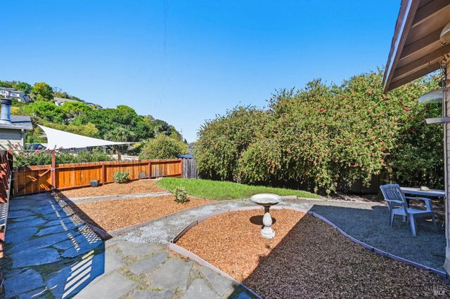 $999,000 | 10 Hazel Court, San Rafael, CA 94901