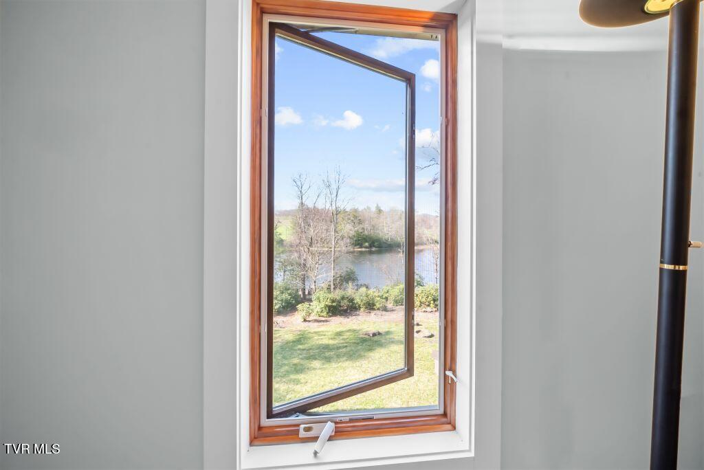 342 Ripshin Lake Road Roan Mountain, TN 37687 - Photo 32 of 50 32