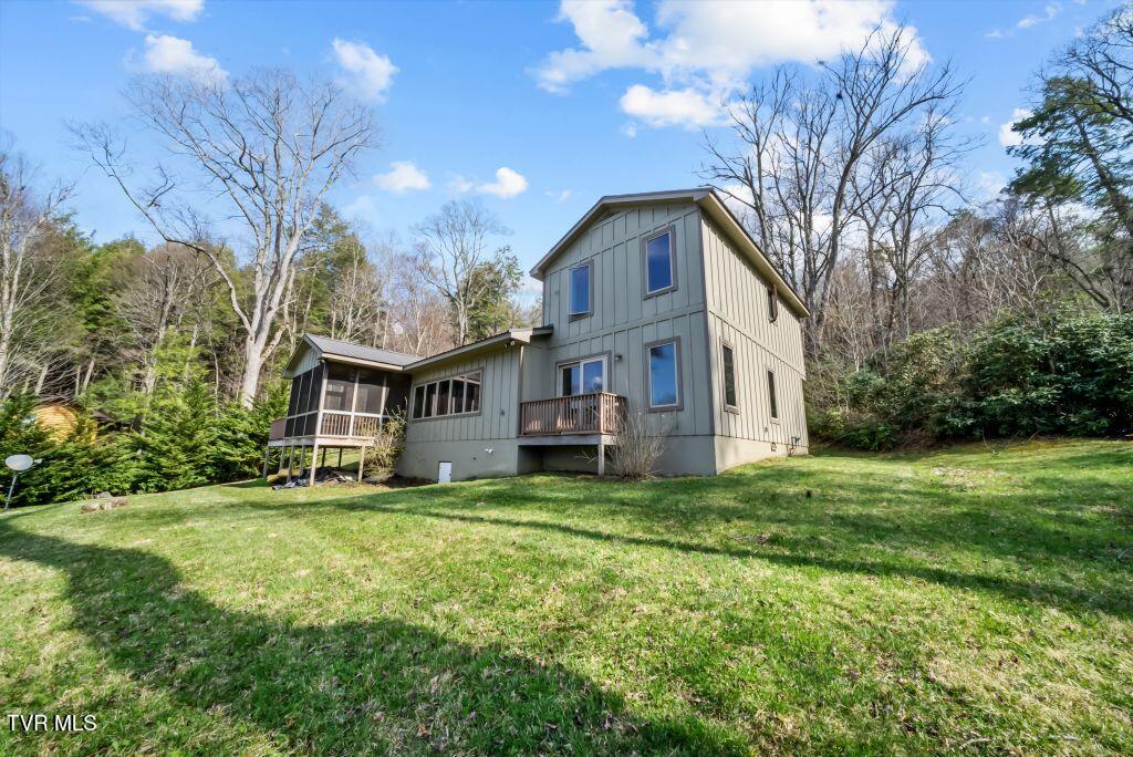 342 Ripshin Lake Road Roan Mountain, TN 37687 - Photo 9 of 50 9
