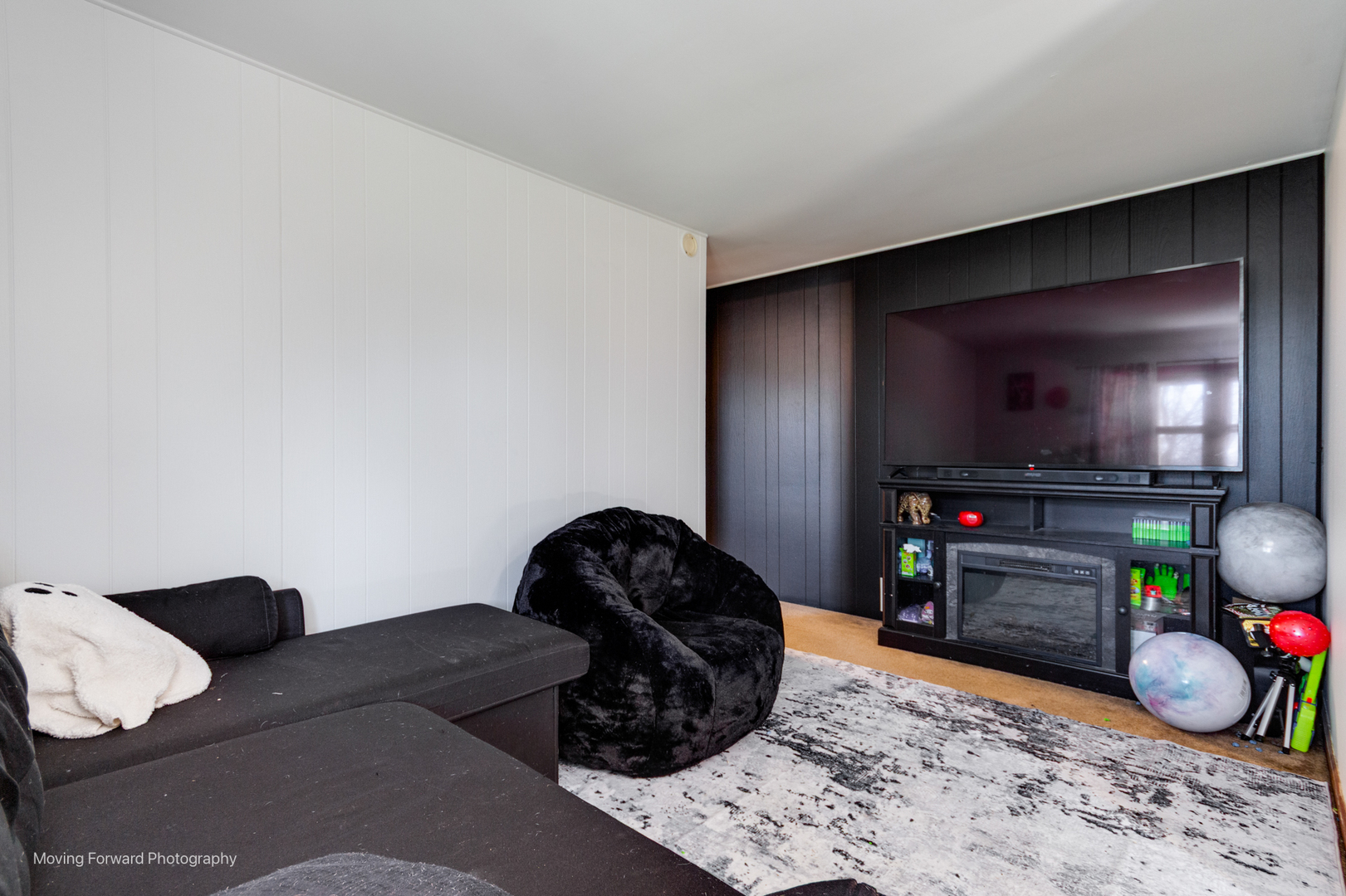 40w791 Big Timber Road Hampshire, IL 60140 - Photo 64 of 67 a room with furniture and a flat screen tv