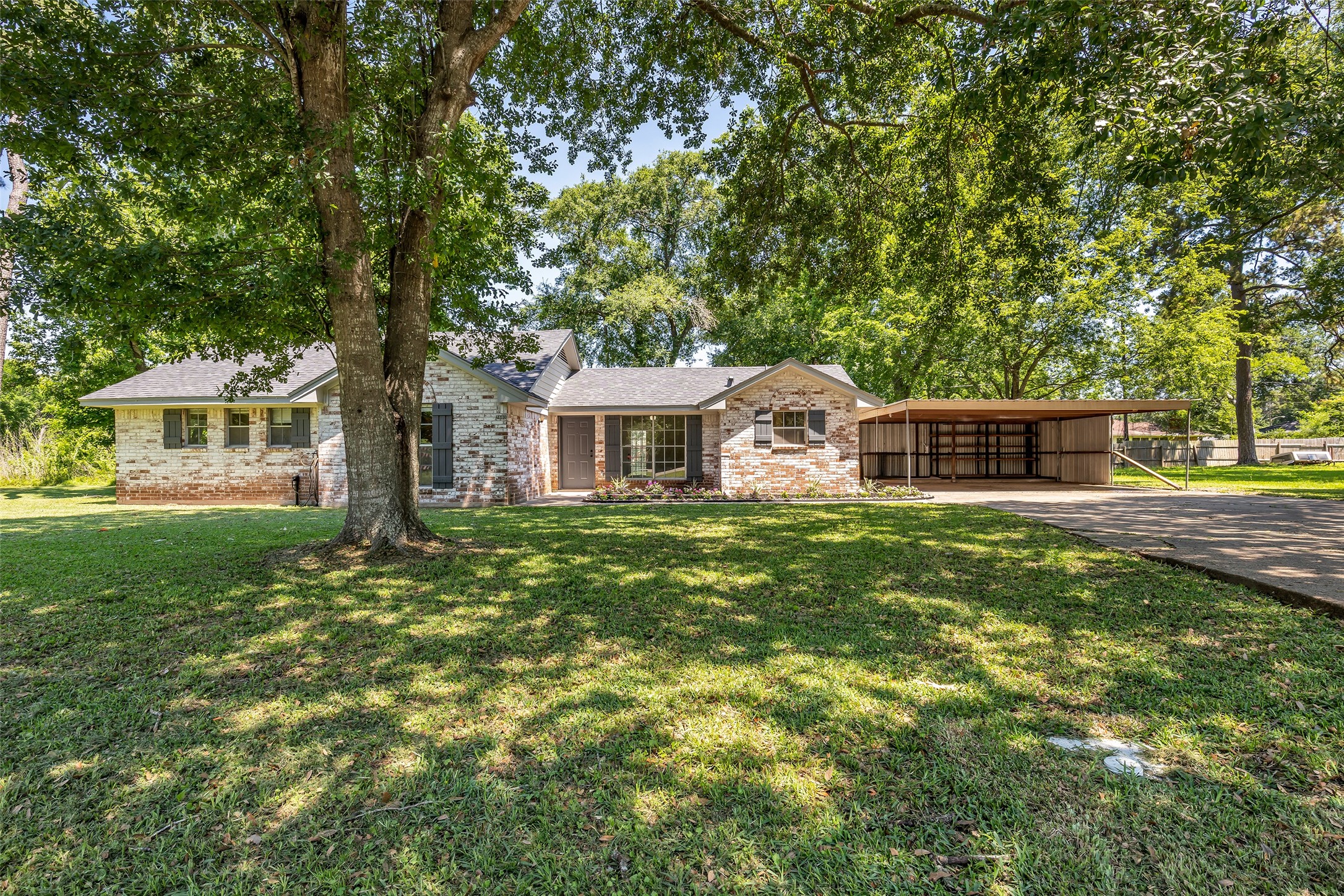 7803 Brian Street Humble, TX 77396 - Photo 2 of 25