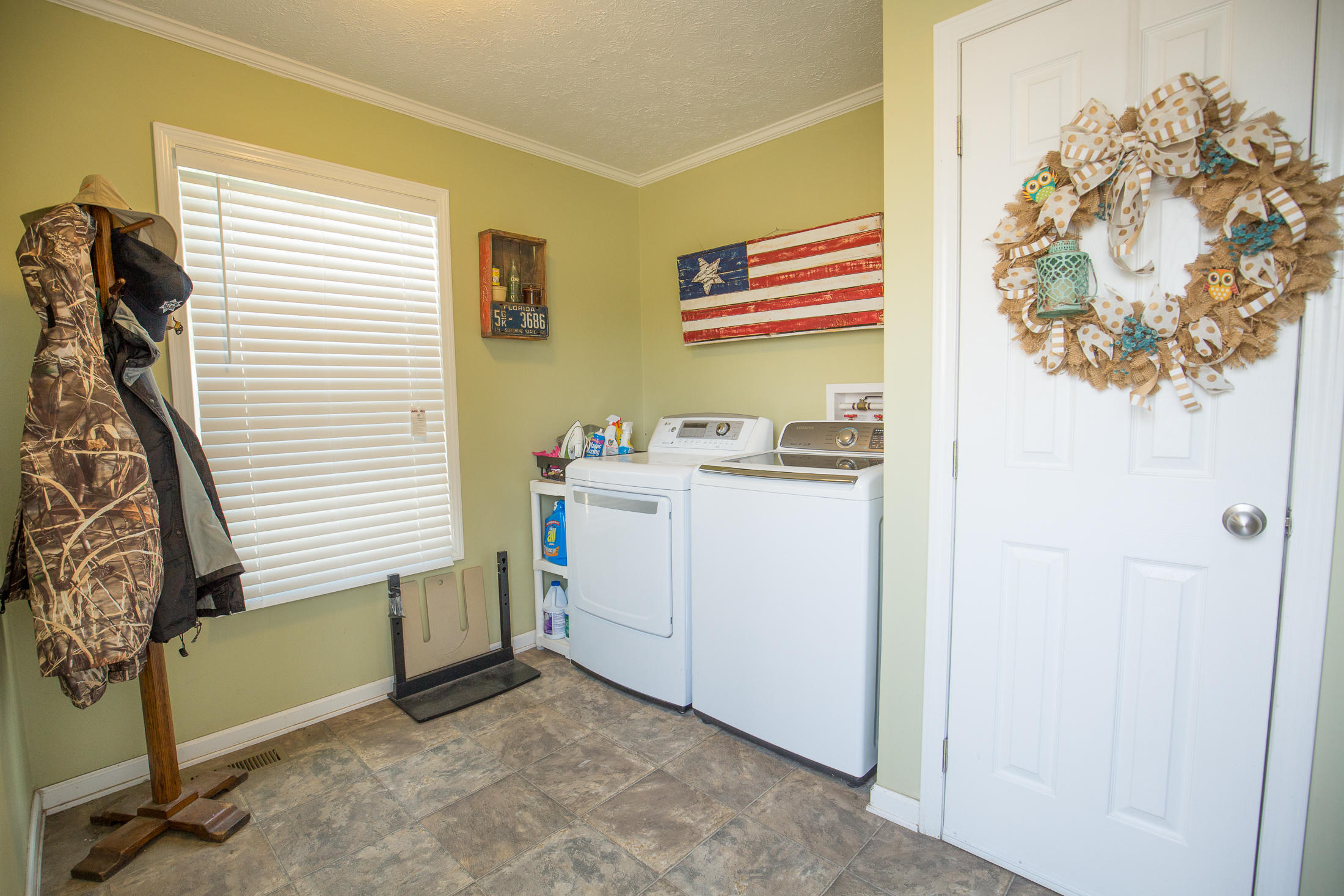508 Sugar Loaf Road Cross, SC 29436 - Photo 12 of 24 508SugarLoafLane100119-8211