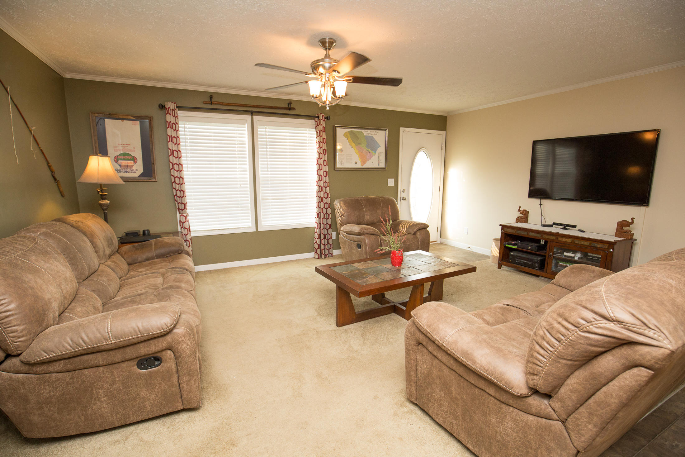 508 Sugar Loaf Road Cross, SC 29436 - Photo 4 of 24 508SugarLoafLane100119-8142