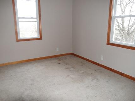 768 North 43rd Road Mendota, IL 61342 - Photo 7 of 12 an empty room with windows
