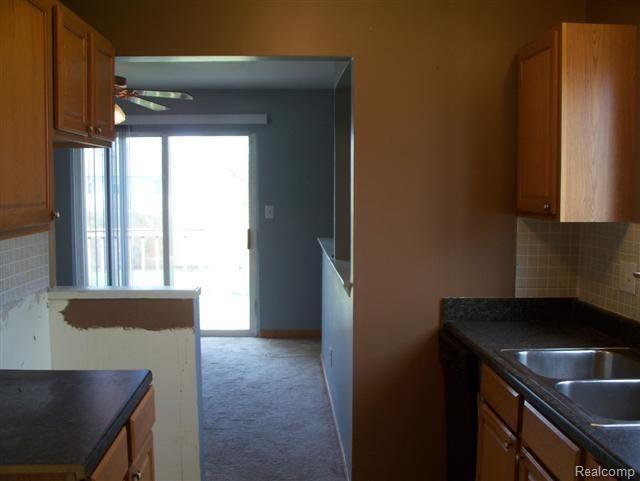 23776 Cedar Ridge Drive Romulus, MI 48174 - Photo 6 of 13 101_0182
