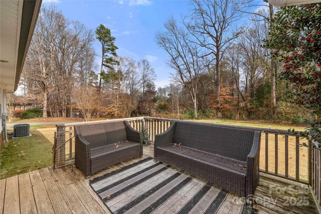 $410,000 | 2546 Las Brisas Lane, Denver, NC 28037