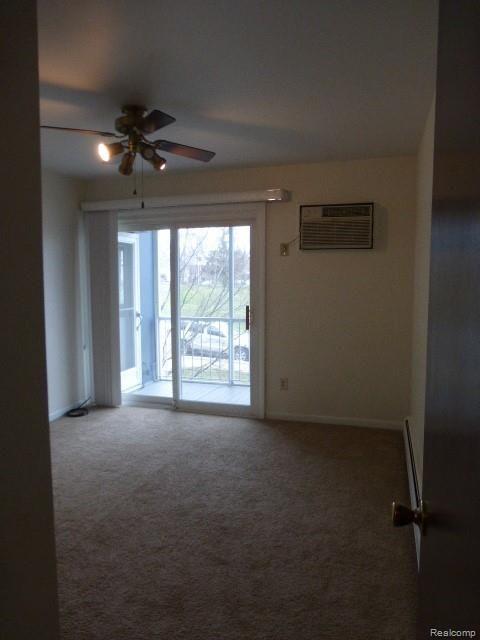2419 Riverside Drive, Unit 209 Trenton, MI 48183 - Photo 19 of 24