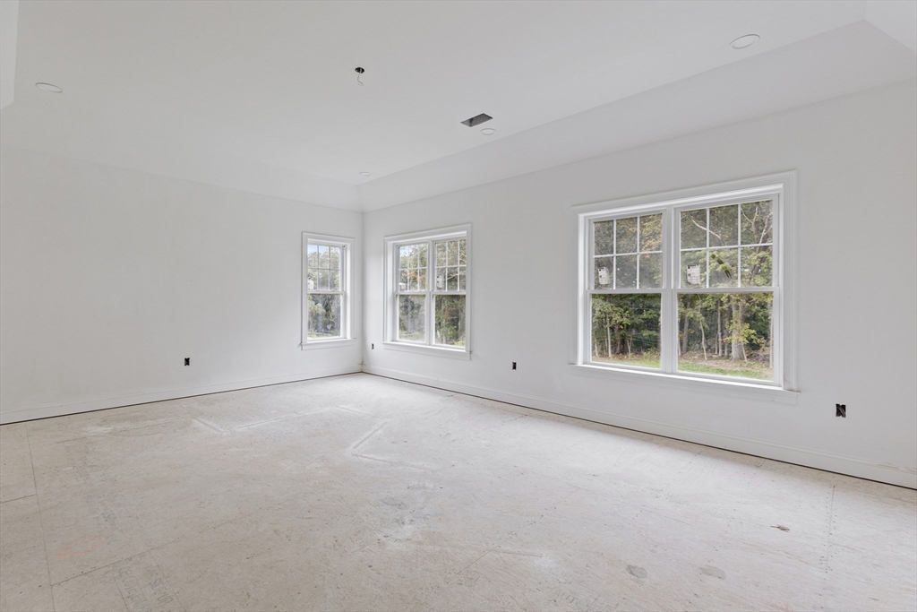 6 Abby Road Grafton, MA 01536 - Photo 16 of 33