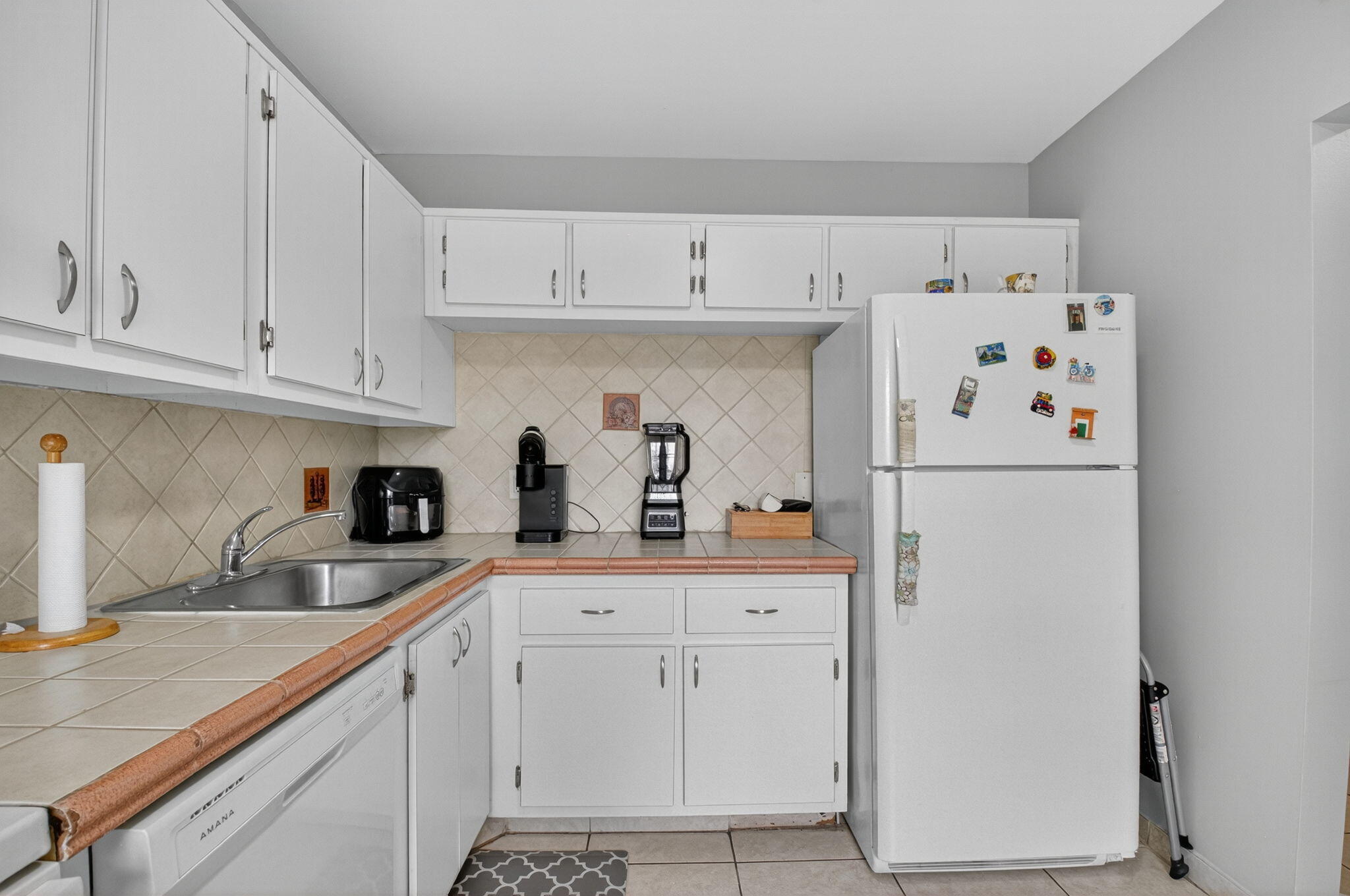 21214 Lago Circle, Unit 8F Boca Raton, FL 33433 - Photo 9 of 38 54-web-or-mls-DSC_7369
