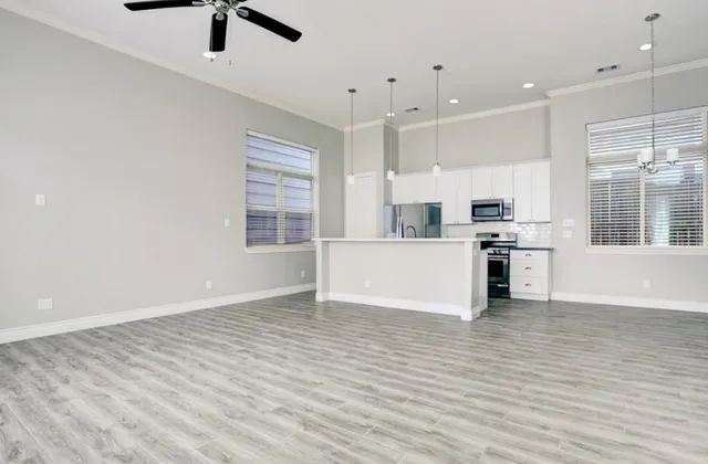 $379,000 | 8907 Spring Knoll Forest Drive, Houston, TX 77080