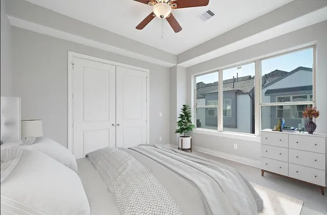 $379,000 | 8907 Spring Knoll Forest Drive, Houston, TX 77080