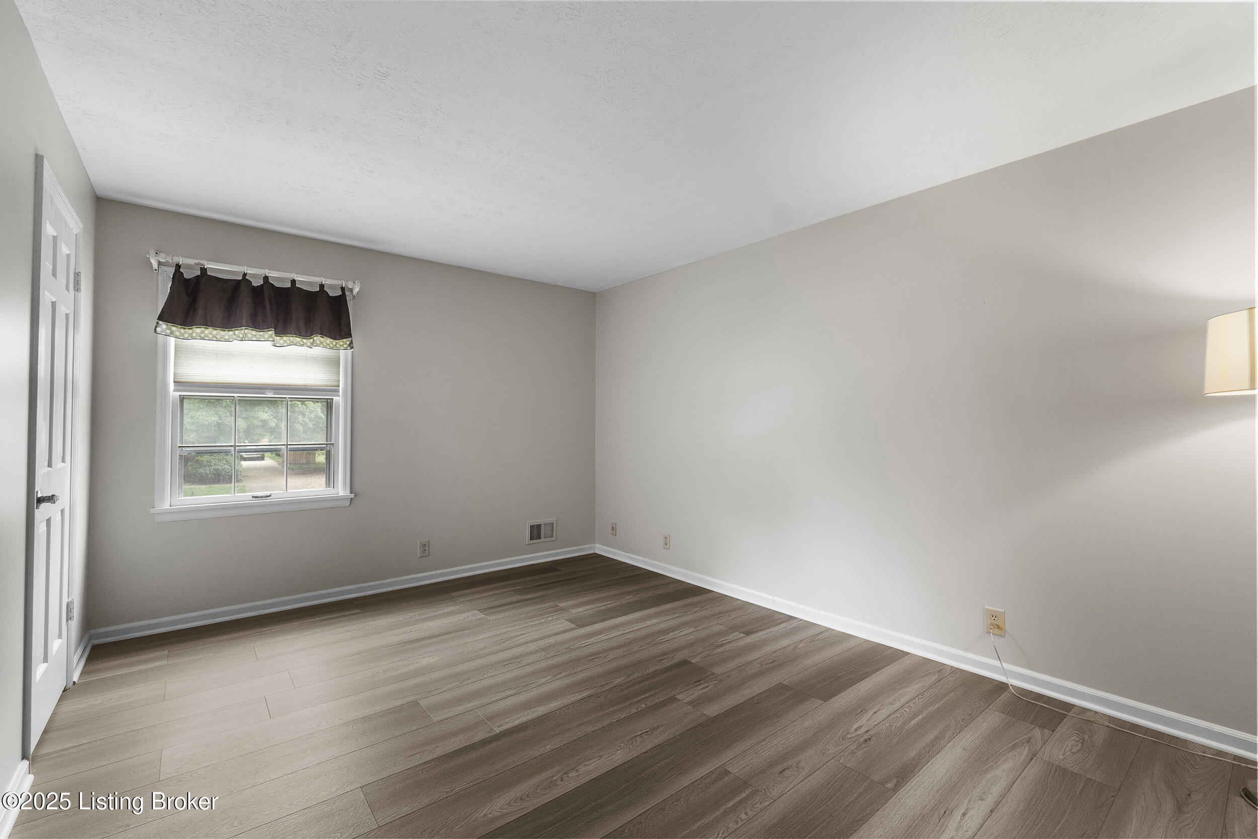 3410 Cross Pointe Road Louisville, KY 40241 - Photo 22 of 38 23