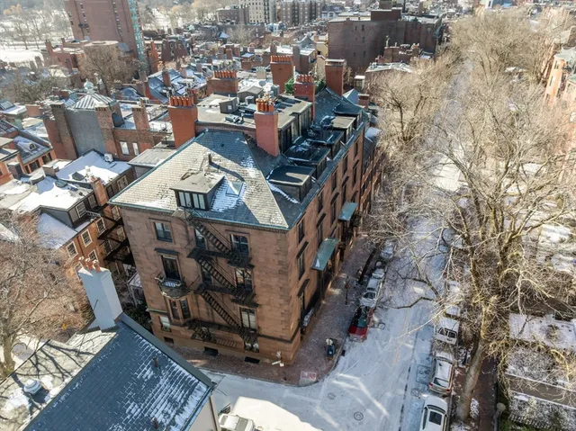 $2,100,000 | 40-42 Mt Vernon Street, Unit 5A, Boston, MA 02108