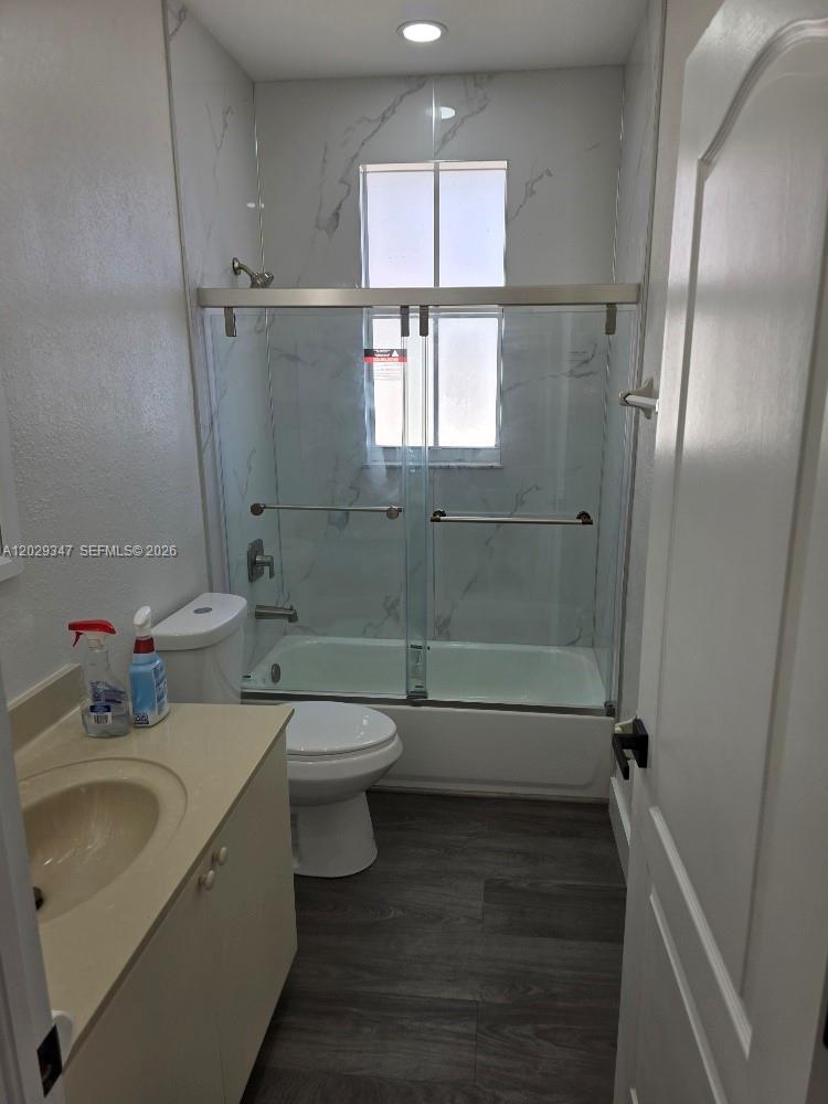 1661 Southeast 29th Court, Unit 209 Homestead, FL 33035 - Photo 18 of 21