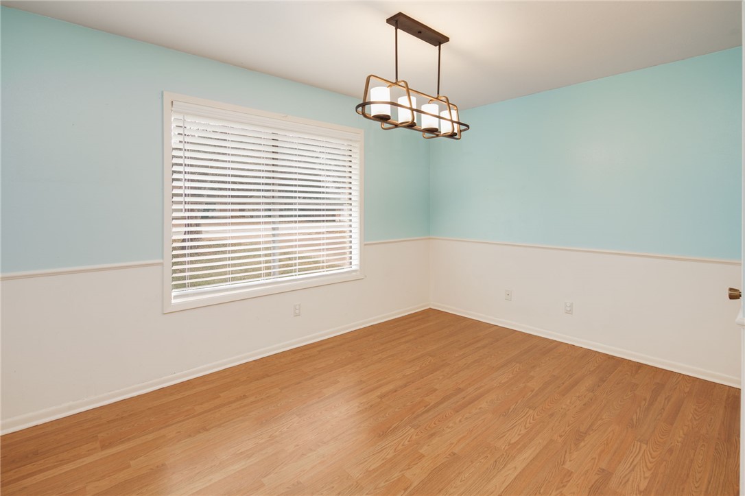 3508 Broad Oak Circle Bryan, TX 77802 - Photo 11 of 24