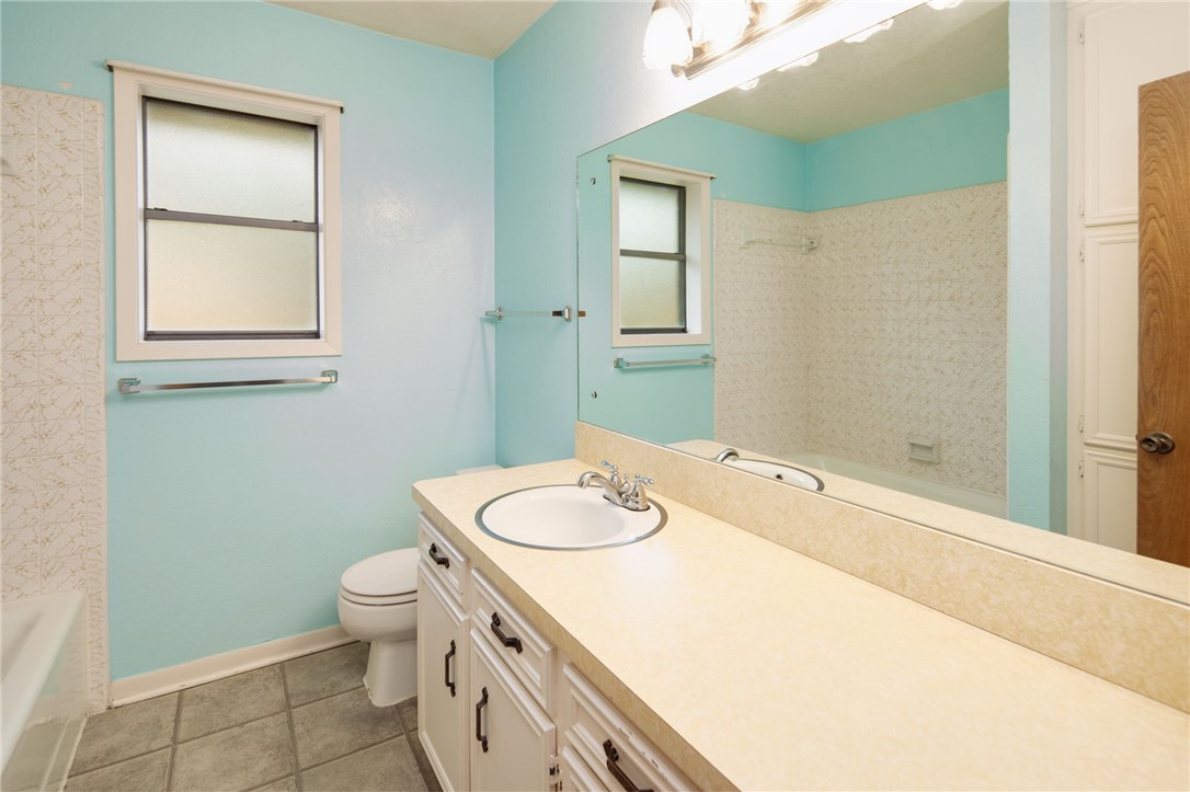 3508 Broad Oak Circle Bryan, TX 77802 - Photo 18 of 24