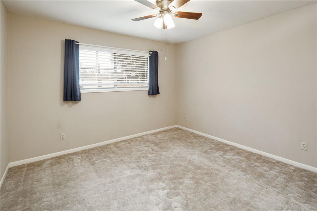 3508 Broad Oak Circle Bryan, TX 77802 - Photo 19 of 24