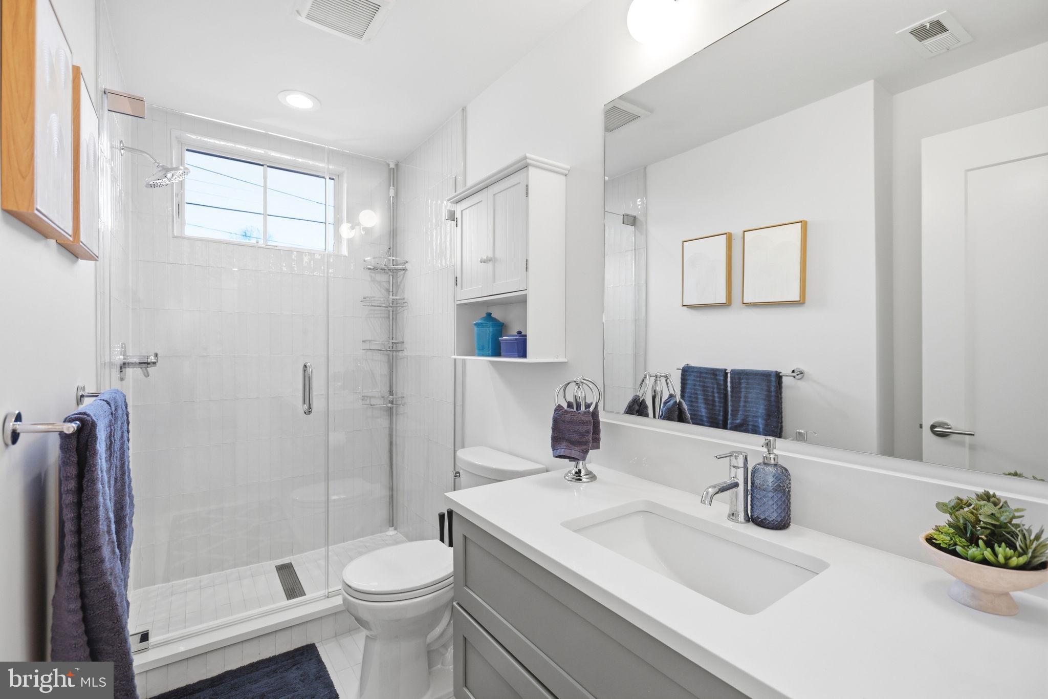 1775 Swann Street Northwest, Unit 102 Washington, DC 20009 - Photo 15 of 18