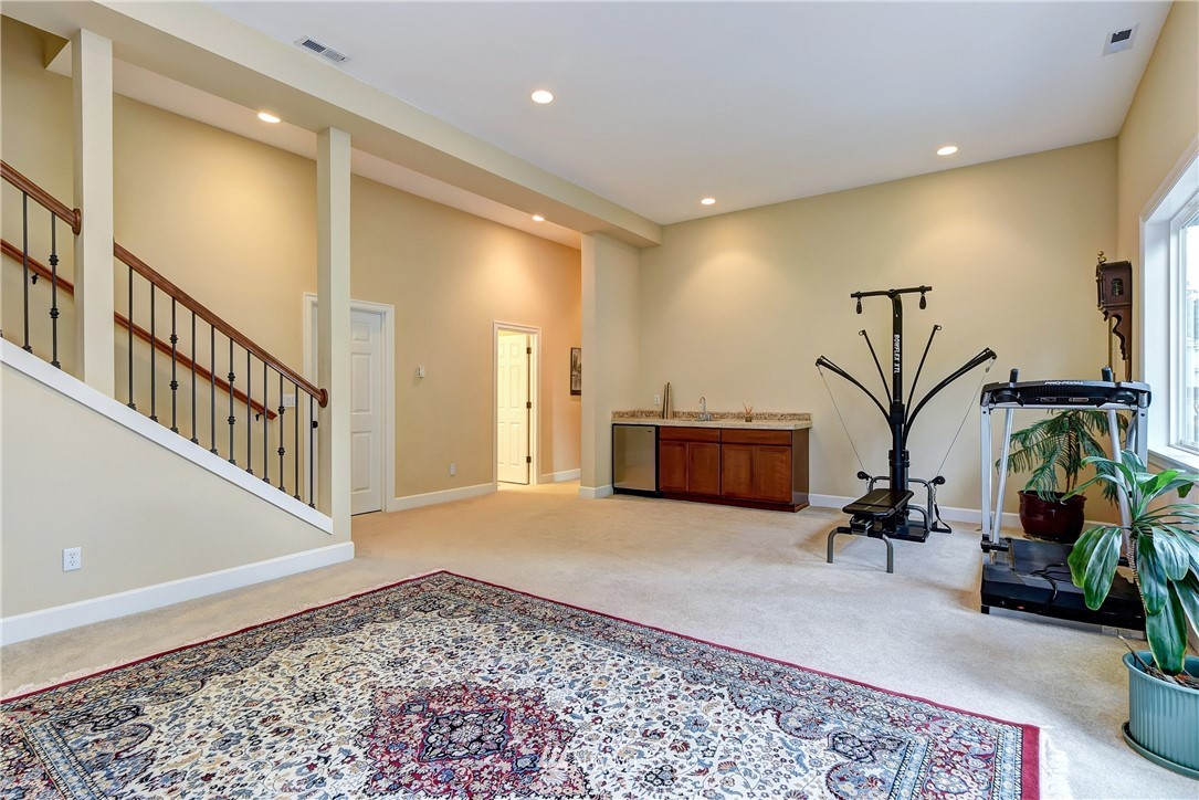 16628 Southeast 161st Street Renton, WA 98058 - Photo 11 of 25 Gallery Image 11