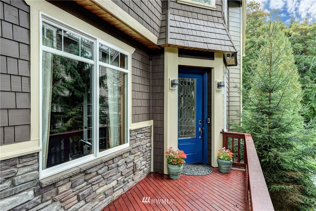 16628 Southeast 161st Street Renton, WA 98058 - Photo 3 of 25 Gallery Image 3