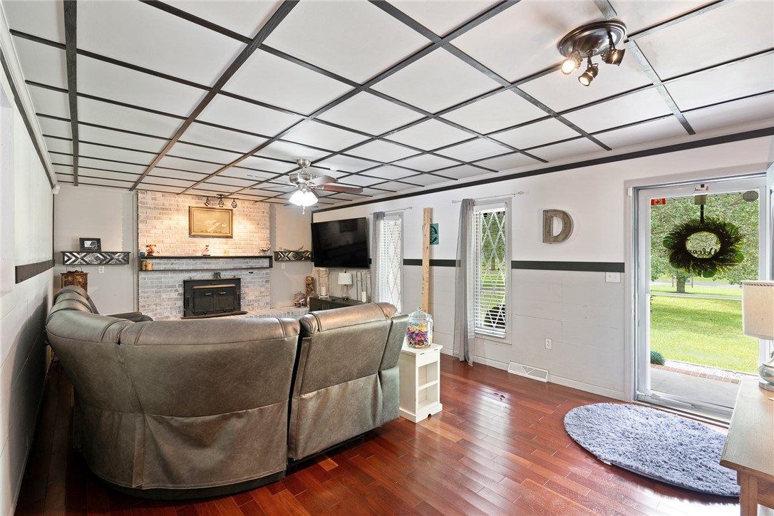 448 Tillotson Road Anderson, SC 29621 - Photo 4 of 32