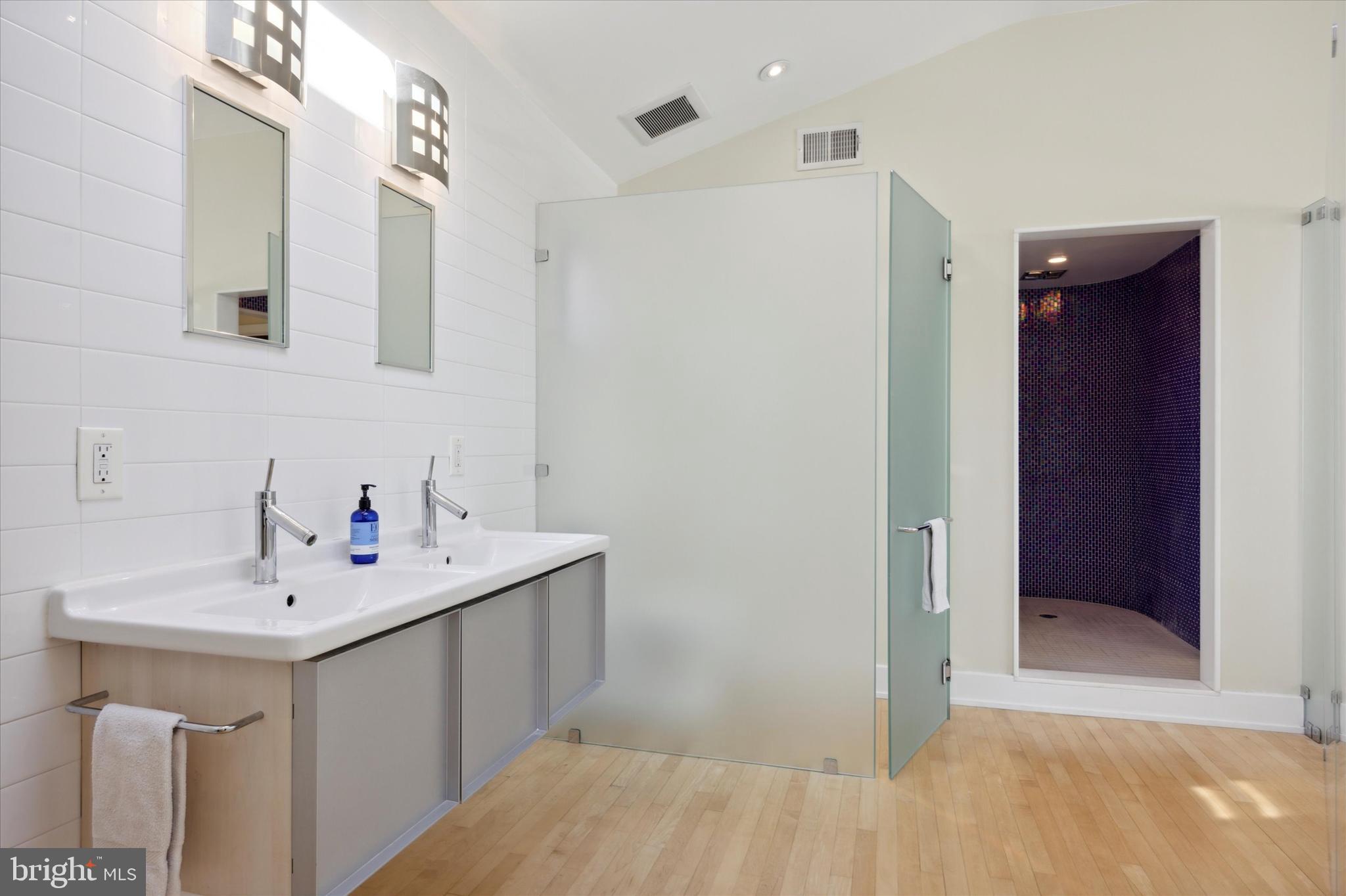 1522 Old Gulph Road Villanova, PA 19085 - Photo 20 of 36