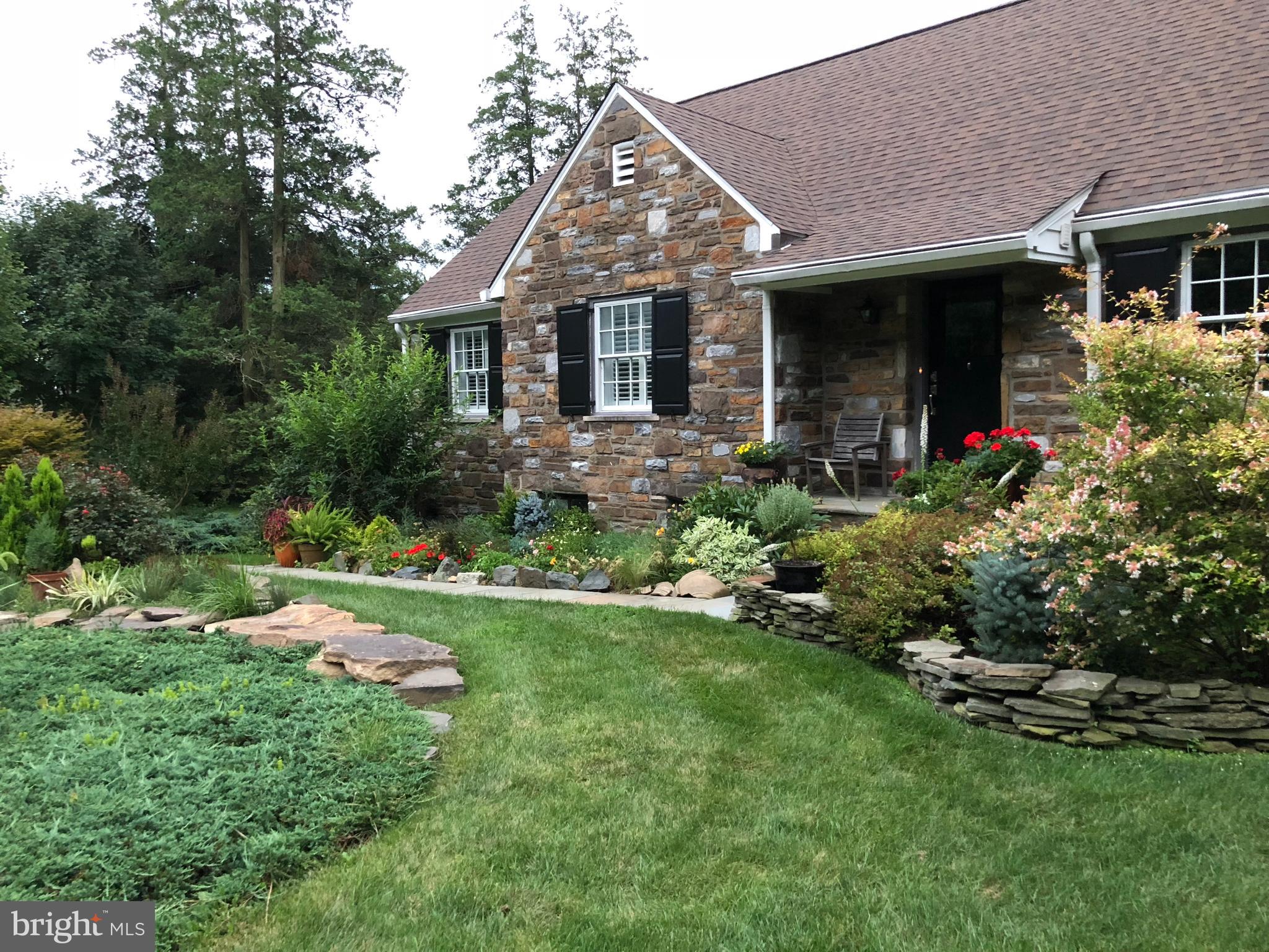 1522 Old Gulph Road Villanova, PA 19085 - Photo 33 of 36