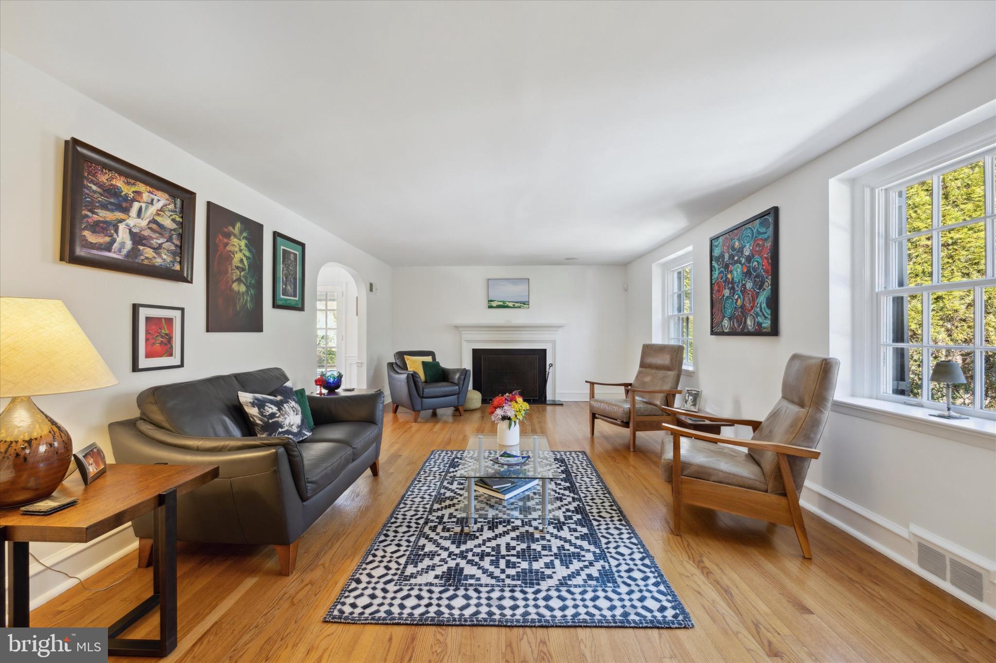 1522 Old Gulph Road Villanova, PA 19085 - Photo 5 of 36