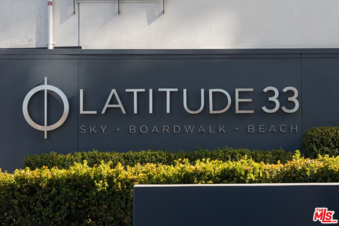 3119 Vía Dolce, Unit 304 Marina del Rey, CA 90292 - Photo 2 of 37