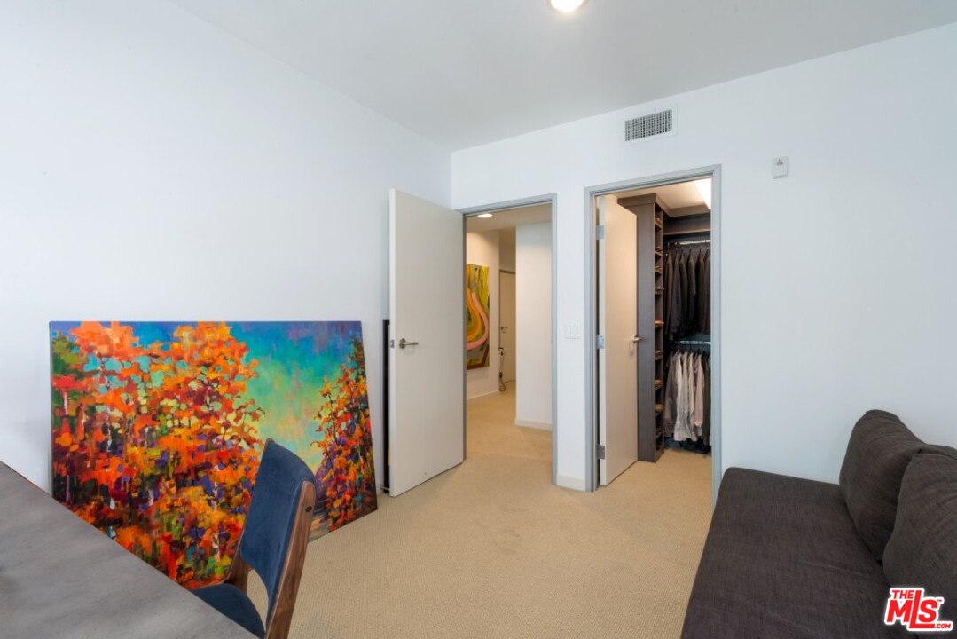 3119 Vía Dolce, Unit 304 Marina del Rey, CA 90292 - Photo 25 of 37