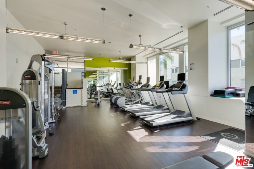 3119 Vía Dolce, Unit 304 Marina del Rey, CA 90292 - Photo 30 of 37