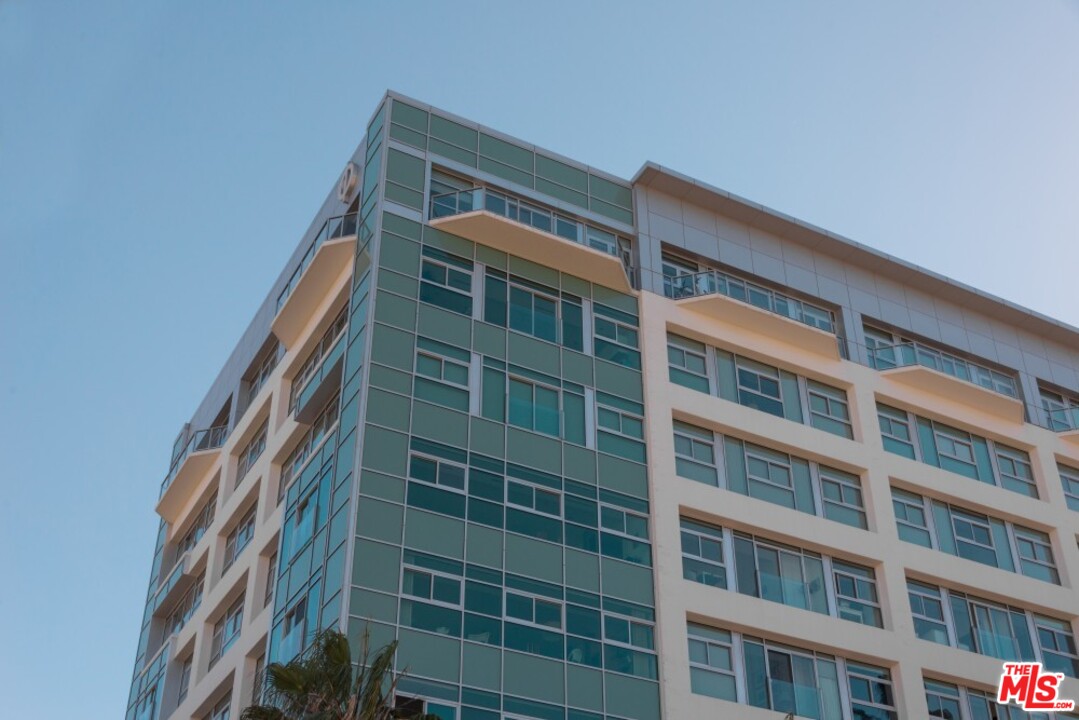 3119 Vía Dolce, Unit 304 Marina del Rey, CA 90292 - Photo 34 of 37