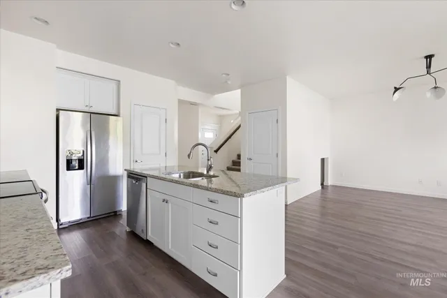 $464,900 | 1885 North Justin Avenue, Meridian, ID 83646