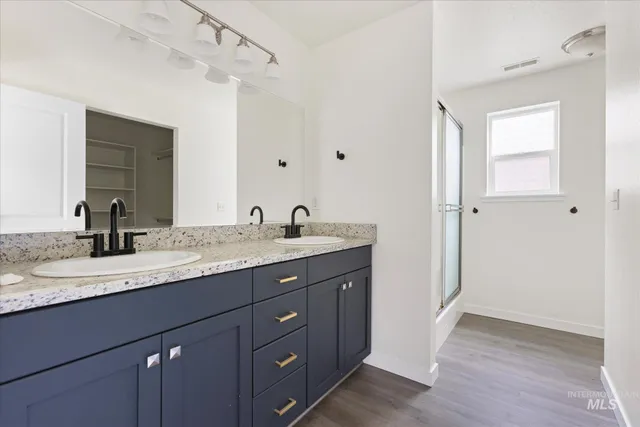 $464,900 | 1885 North Justin Avenue, Meridian, ID 83646