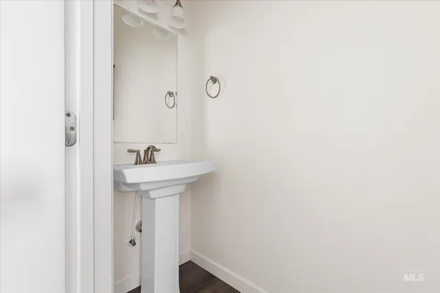 $464,900 | 1885 North Justin Avenue, Meridian, ID 83646