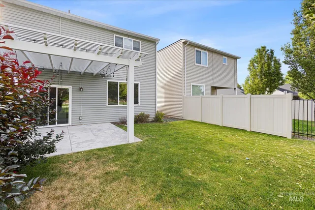 $464,900 | 1885 North Justin Avenue, Meridian, ID 83646